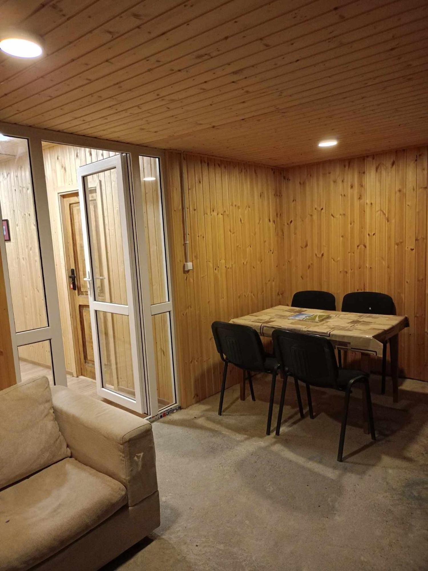 Guesthouse Saniko Martvili Eksteriør billede